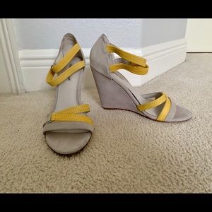 Charles David high heels SIZE 8